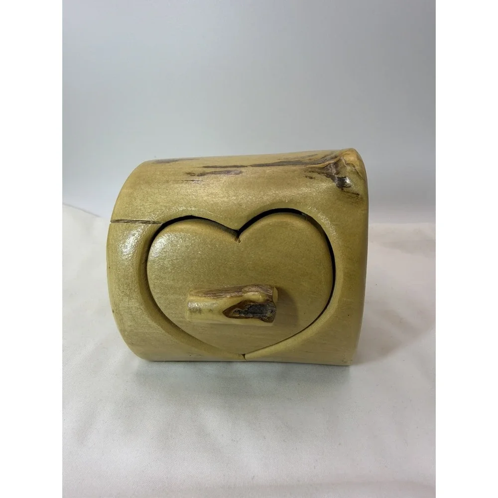 Nature Turns Aspen Wood Creations Trinket box hand carved heart shaped